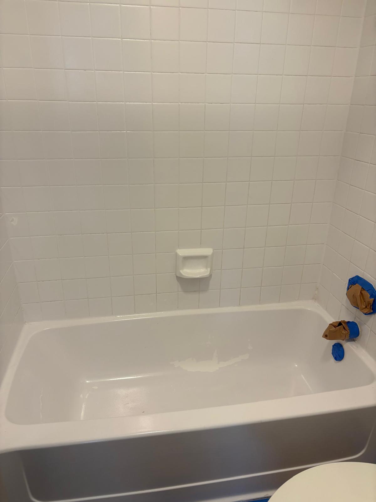 Bathtub and tile resurfacing completed - Torres Pro Services Austin